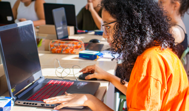 TRILHAS CRIATIVAS: COURSERA (SECTI)